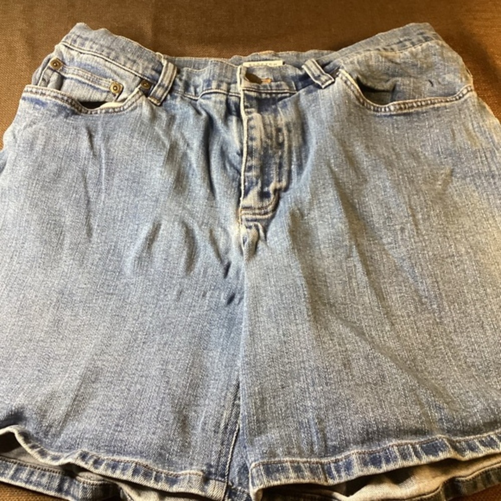 JONES SPORT STRETCH DENIM SHORT